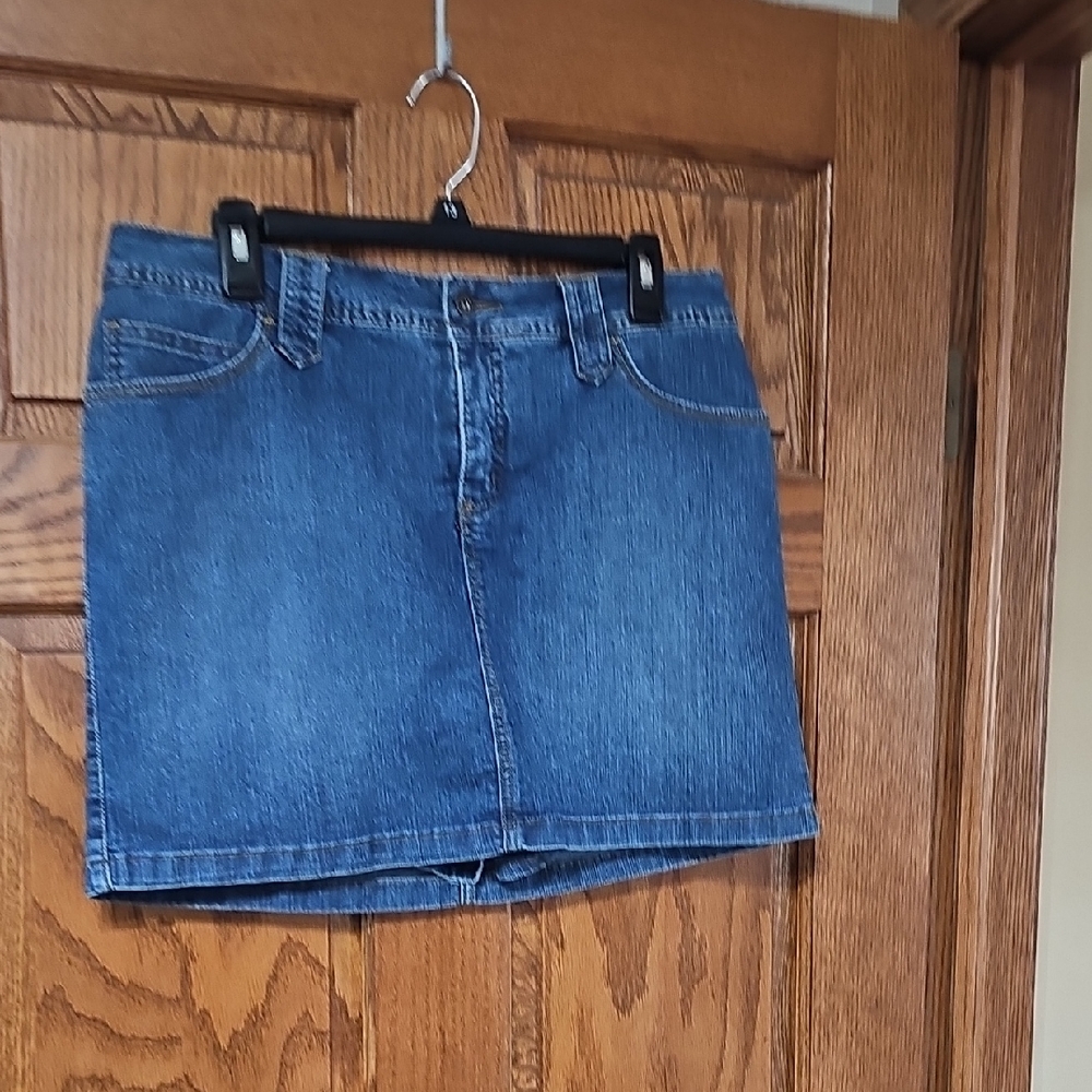 Stylish Denim Mini Skirt